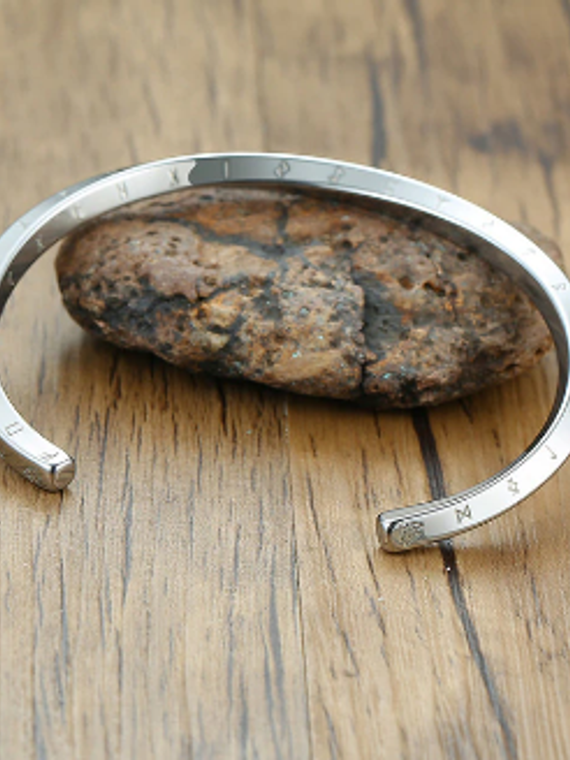 Barzalete Bangle Vikingo Acero - Diseños Runas 4