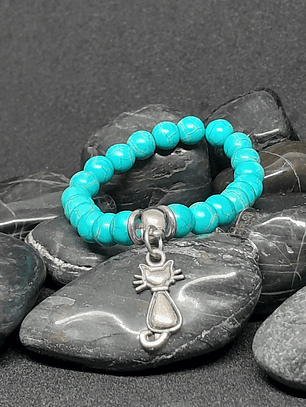 Pulsera piedras turquesa dije gato.
