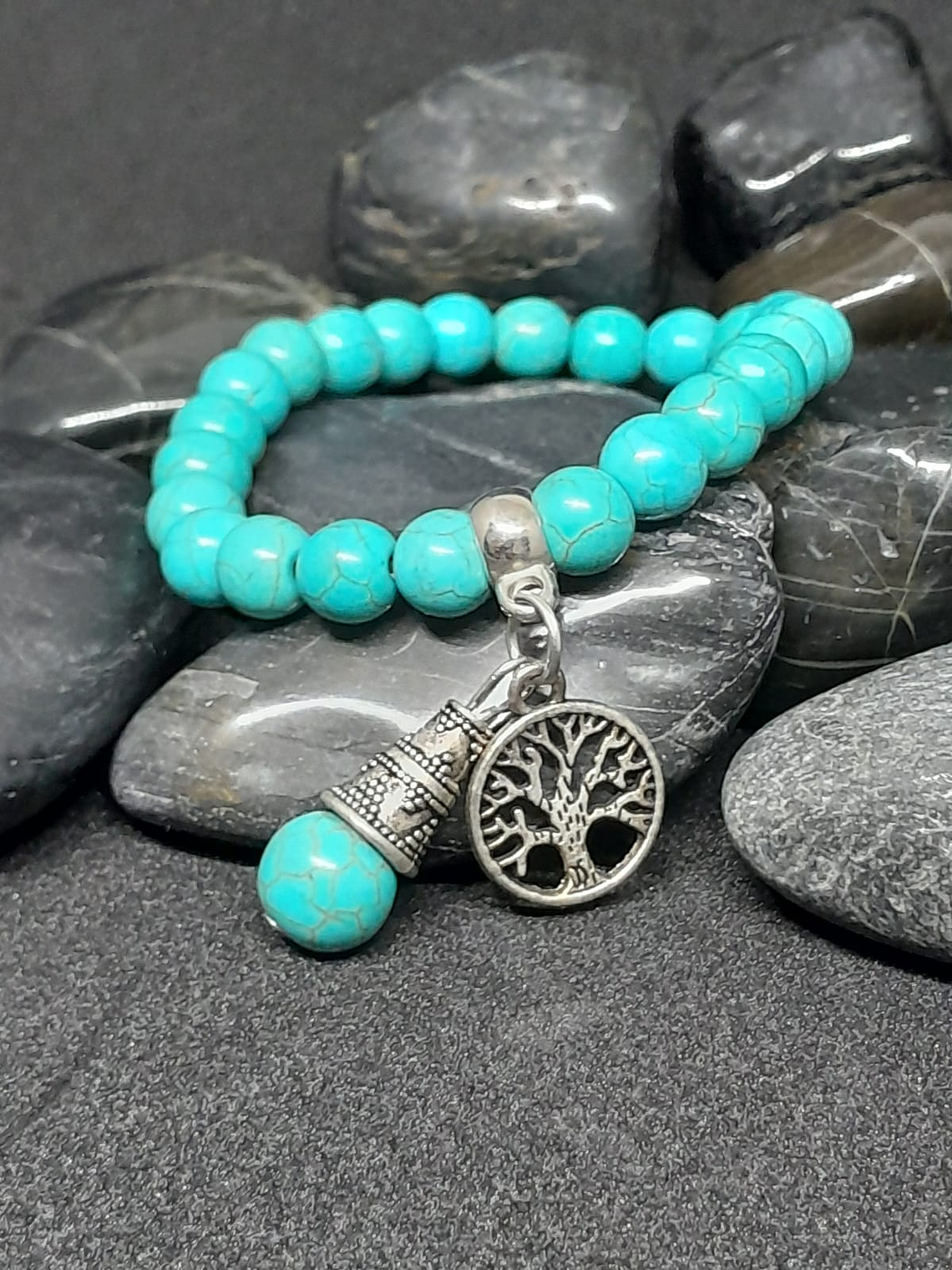 Pulsera piedras turquesa dije Yggdrasil. 1