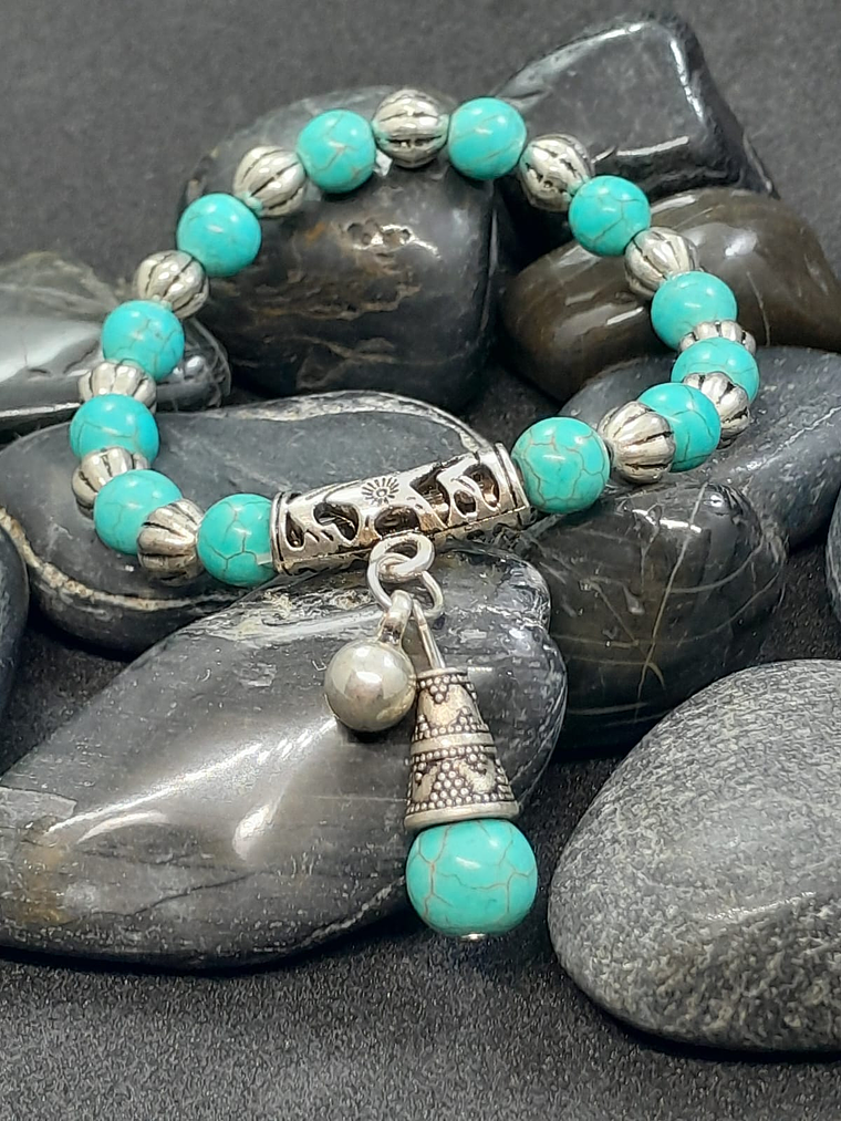 Pulsera piedras turquesa dije Turquesa. 1
