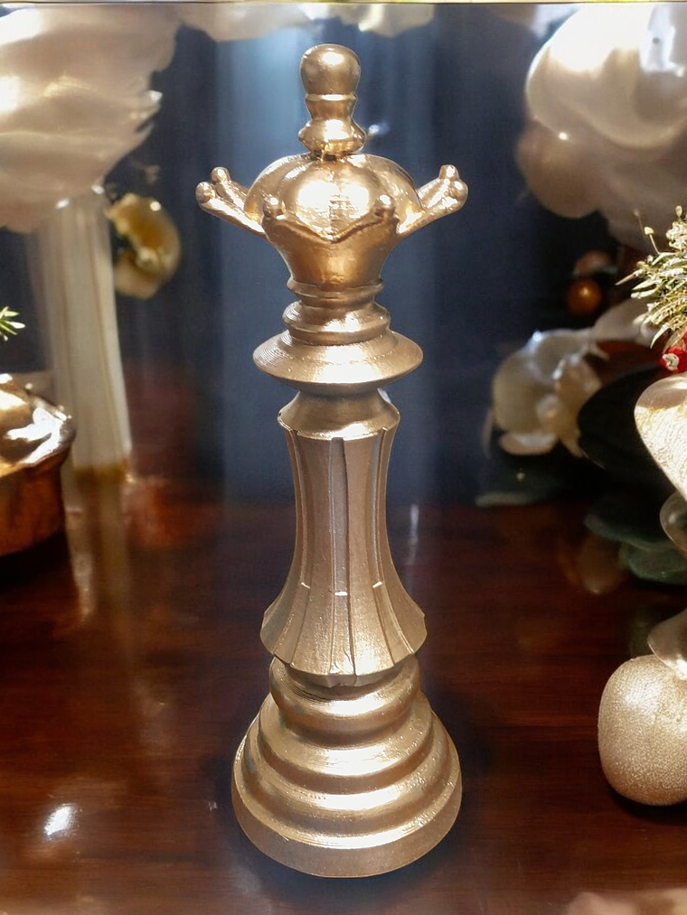 Figura Reina de Ajedrez 24cm 1