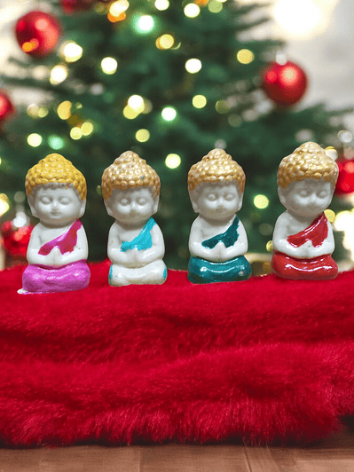 Figura 4 mini jóvenes Budas