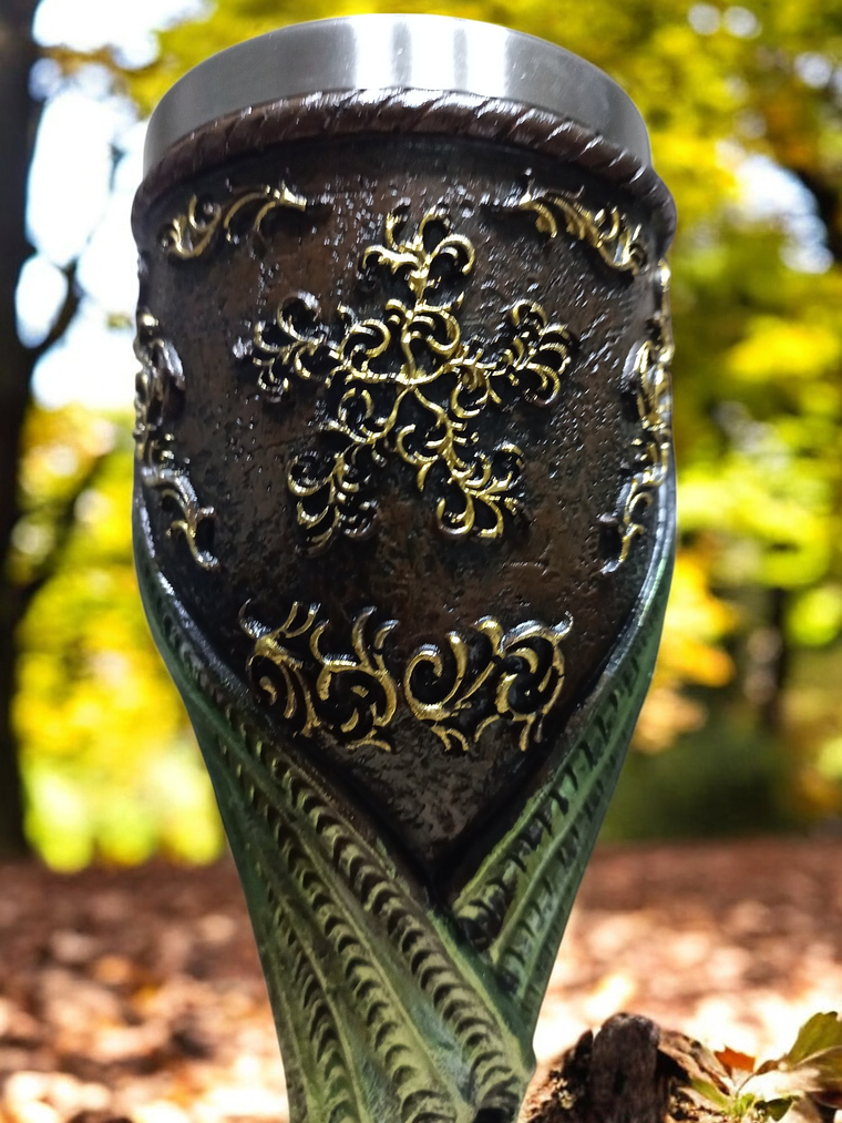 Copa Dragón sobre espada full color- Cáliz 19 cm  3