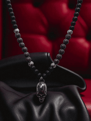 Collar con Colgante en acero diseño calavera