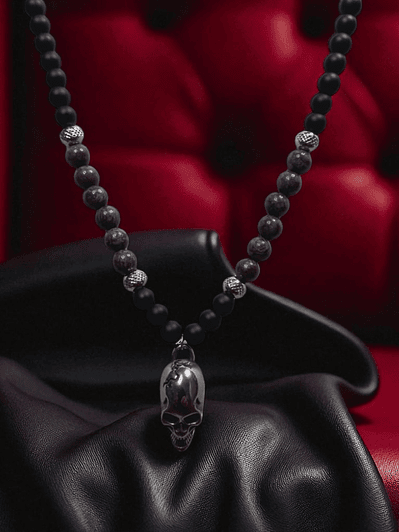 Collar con Colgante en acero diseño calavera