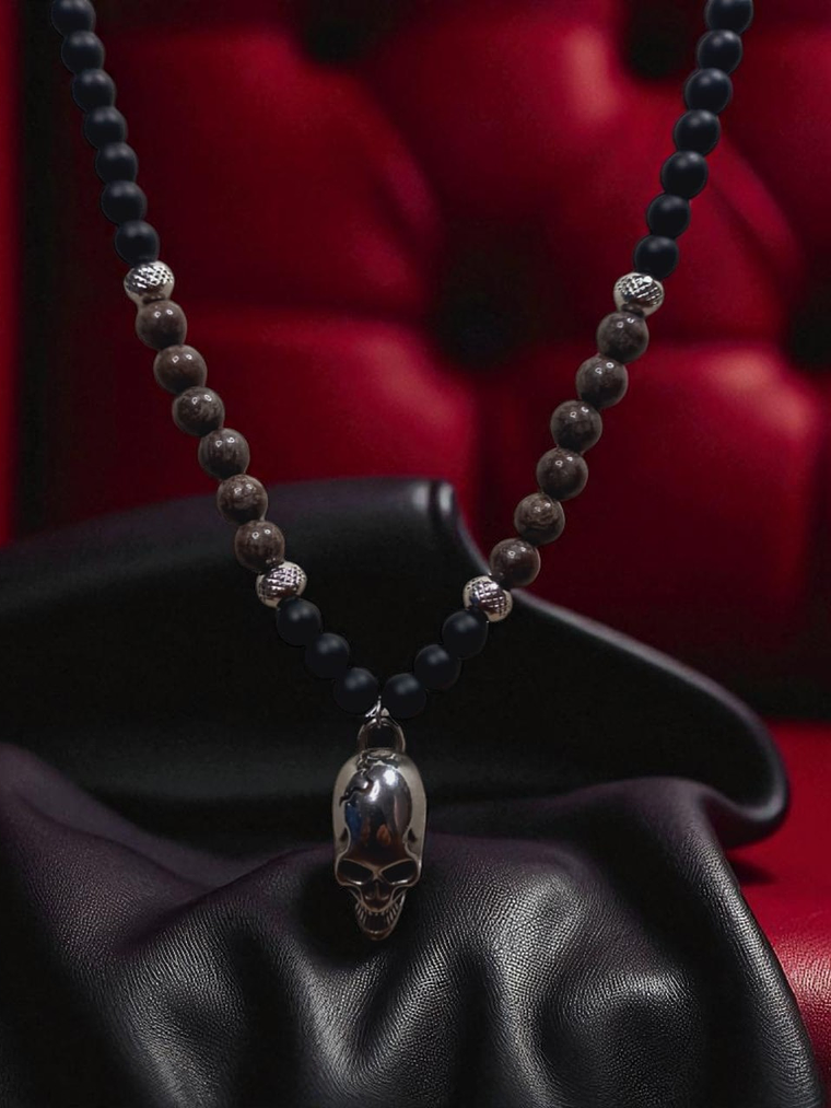 Collar con Colgante en acero diseño calavera 1