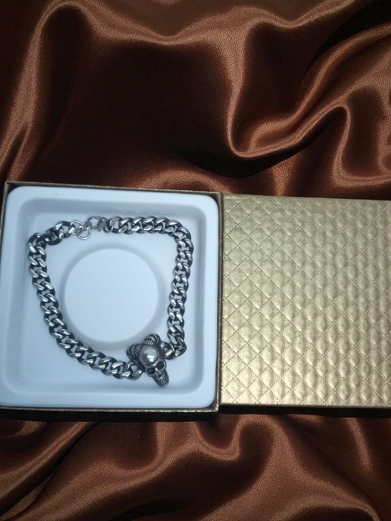 Pulsera de acero 18,5cm con deje de calavera extrema 3