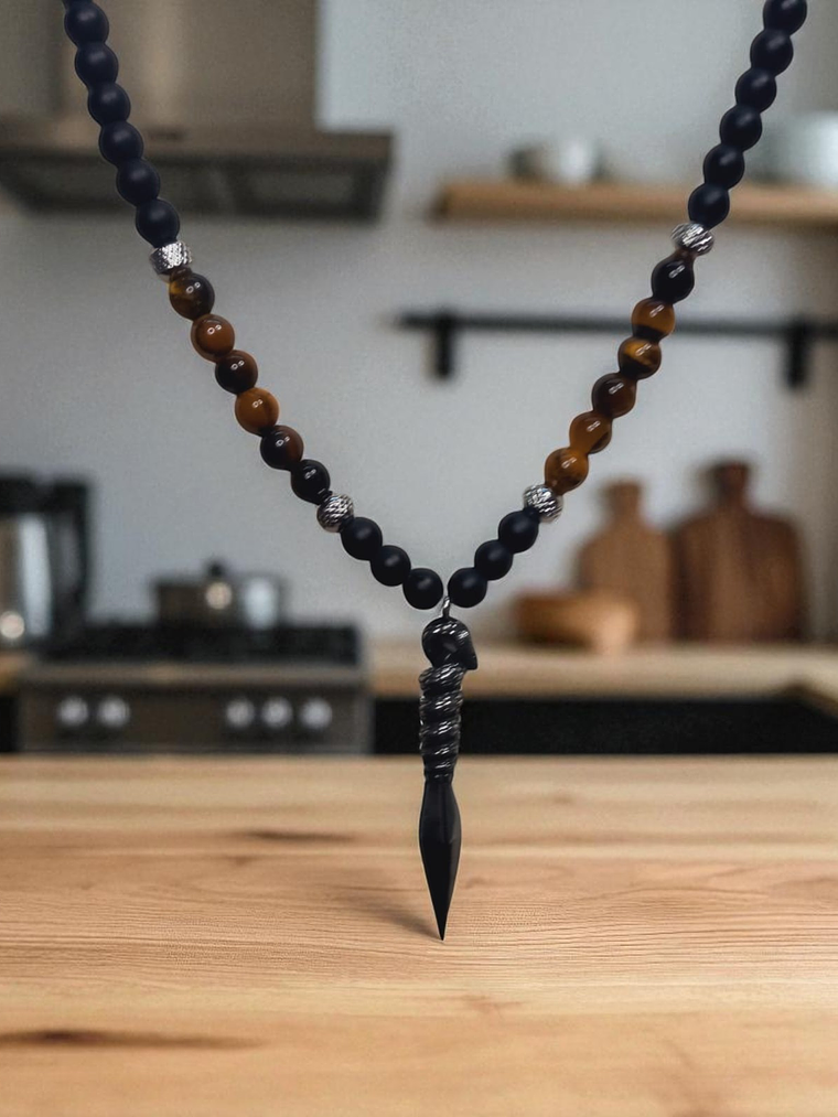 Collar con Colgante en acero diseño tribal 1