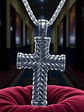 Collar con Colgante en acero diseño cruz en relieve - Miniatura 3