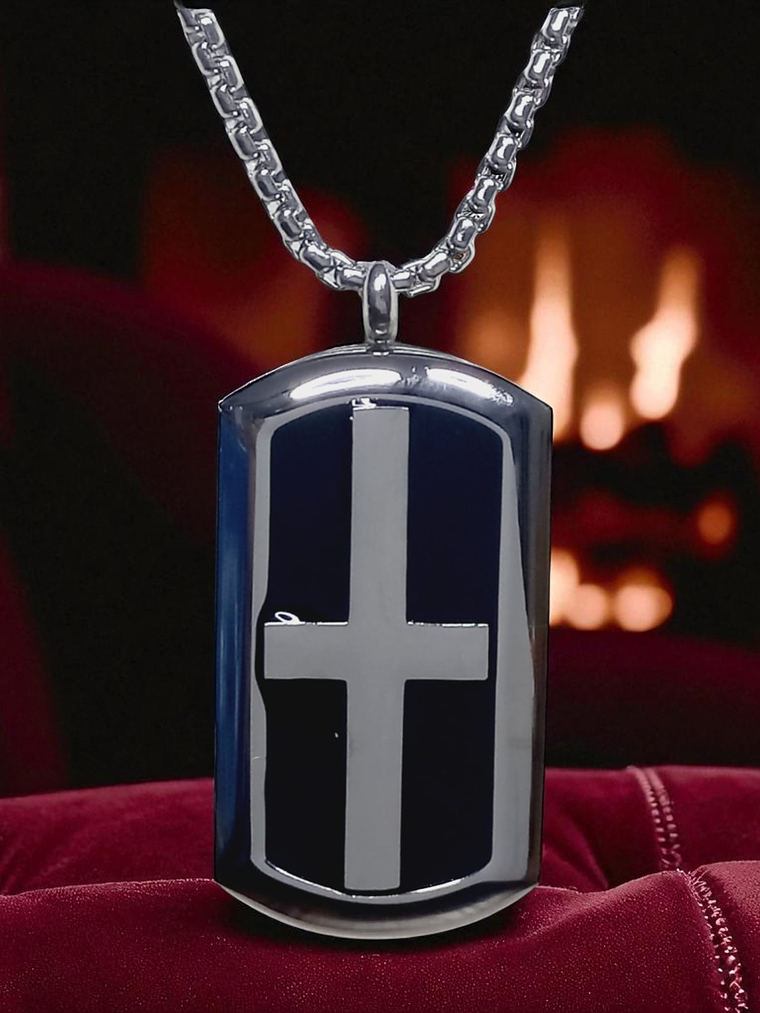 Collar con Colgante en acero diseño cruz enmarcada 4