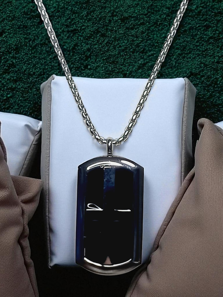 Collar con Colgante en acero diseño cruz enmarcada 5