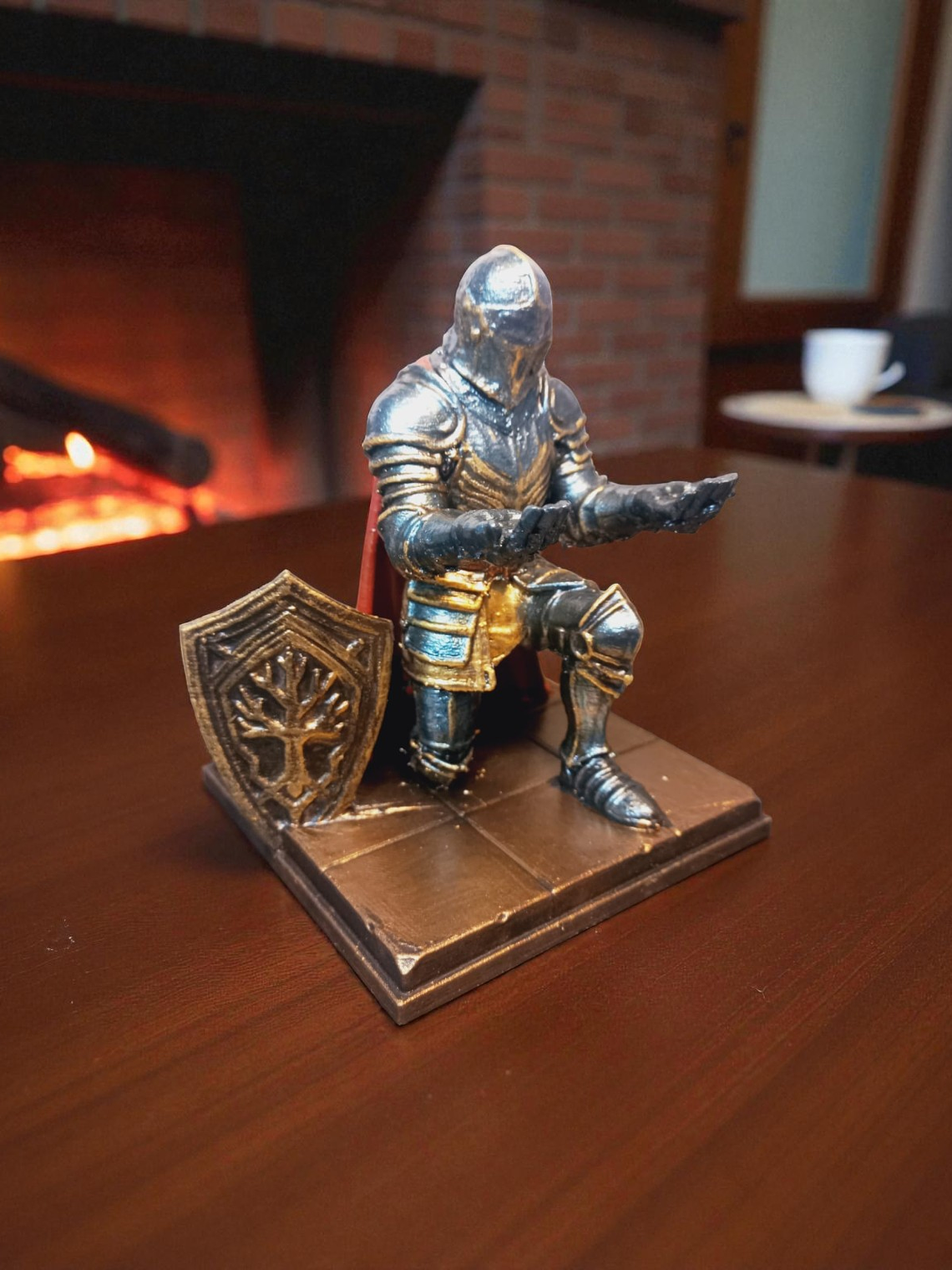 Porta Lápiz caballero y escudo 13cm 4