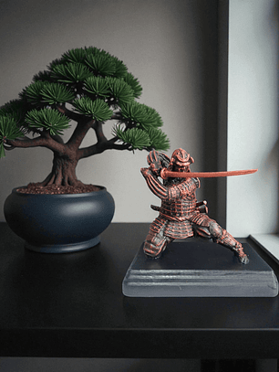 Samurái Arrodillado color cobre 12cm