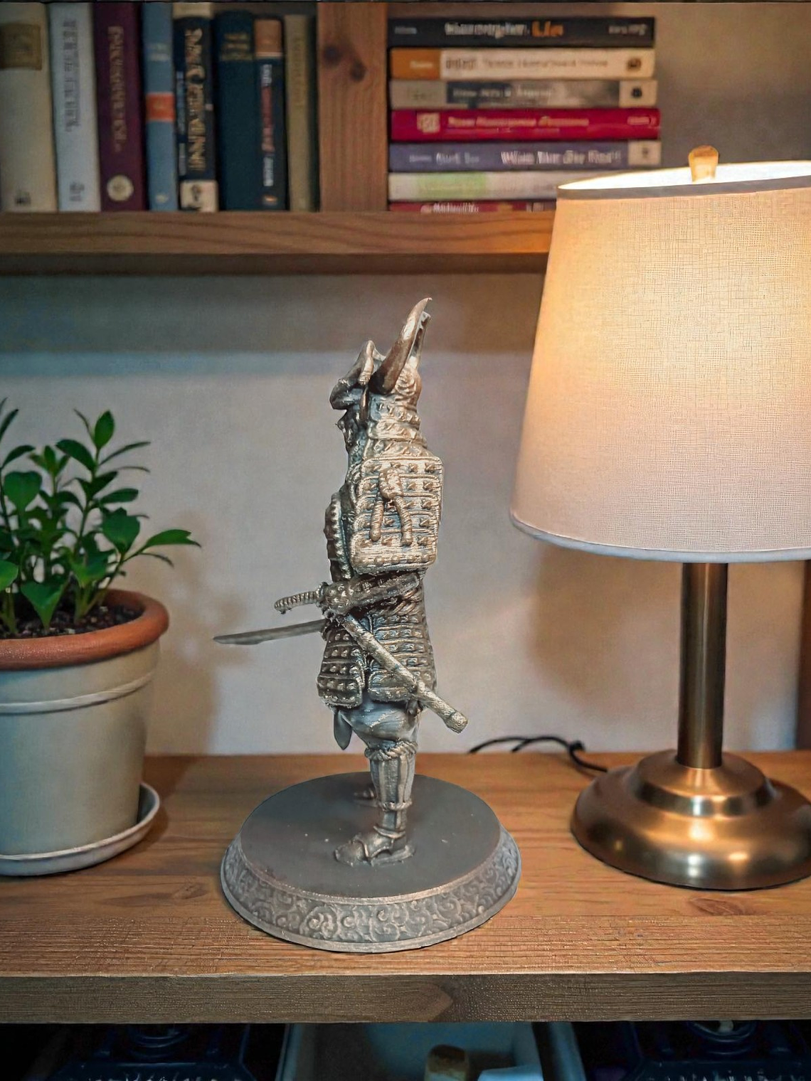 Figura Samurái color bronce envejecido 16 cm 4