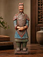 Figura Guerrero de Terracota General 23 cm – Policromía Envejecida - Miniatura 1