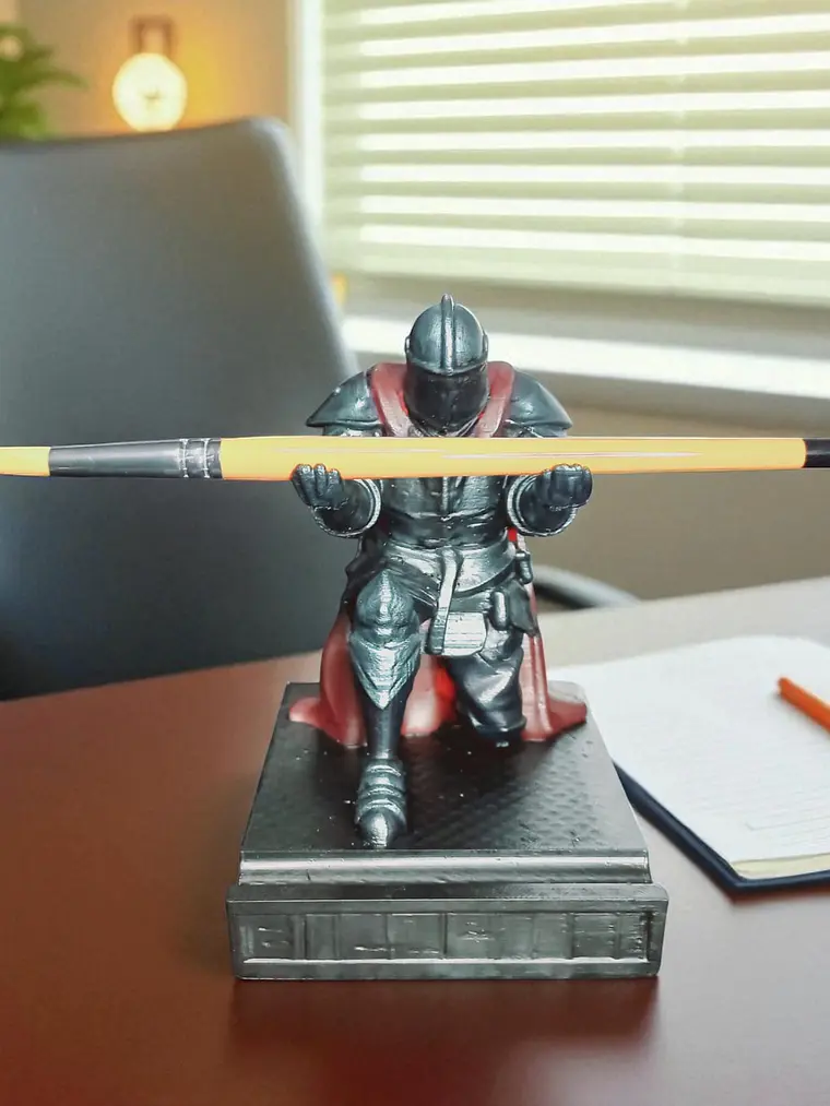 Portalápiz Caballero Medieval 13 cm 1