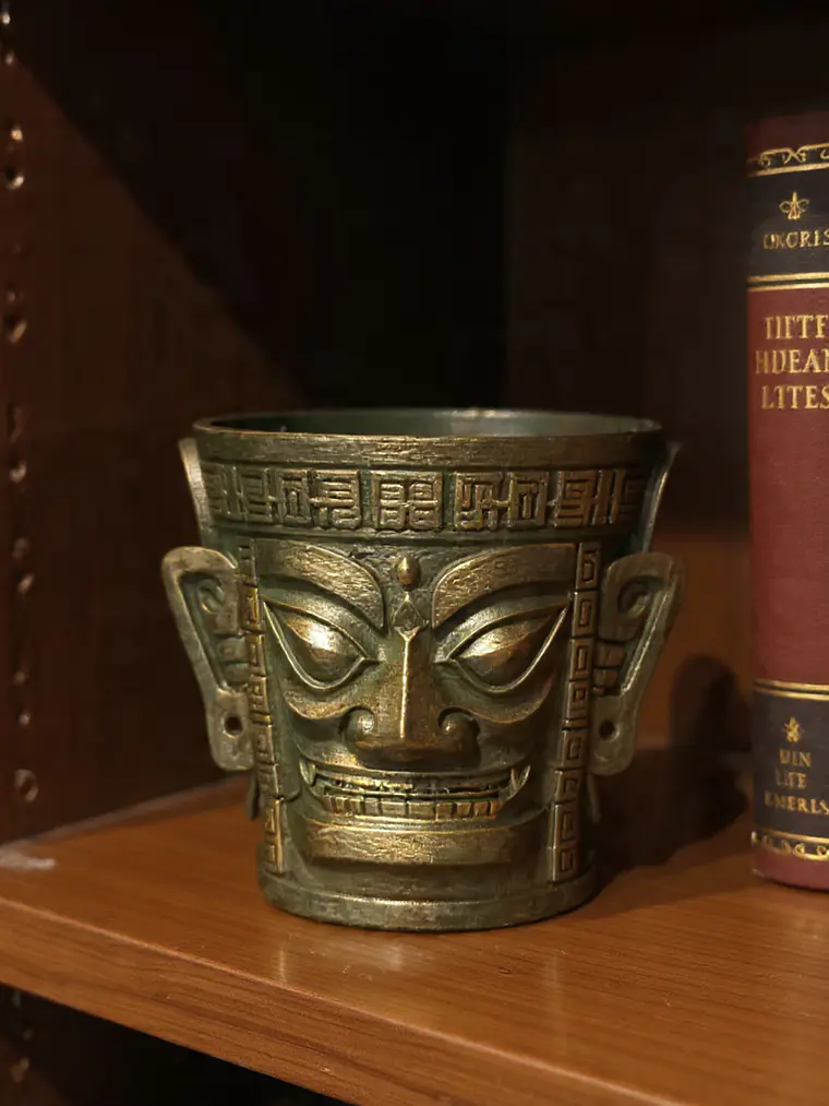 Portalápiz Máscara de Sanxingdui 10 cm 2