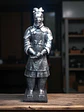 Figura Guerrero de Terracota Oficial 15 cm – Acabado Plata Envejecida - Miniatura 1