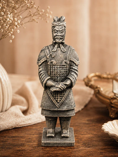 Figura Guerrero de Terracota General 23 cm – Acabado Piedra Antigua