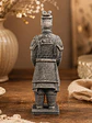 Figura Guerrero de Terracota General 23 cm – Acabado Piedra Antigua - Miniatura 4