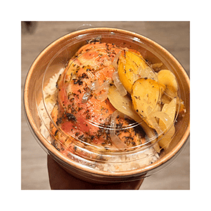 Arroz con Pollo al Horno y Papas Doradas