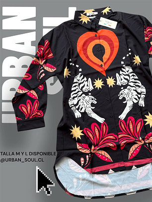 Blusa negra tigres 