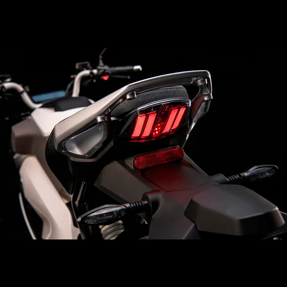 TS HUNTER 10