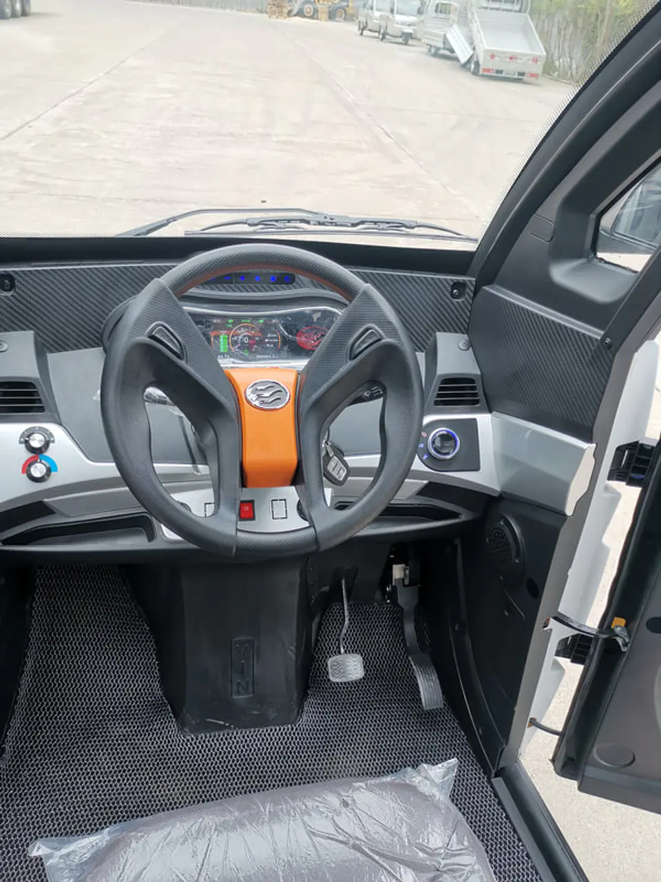 E-VAN J2C (HOMOLOGADO) 14