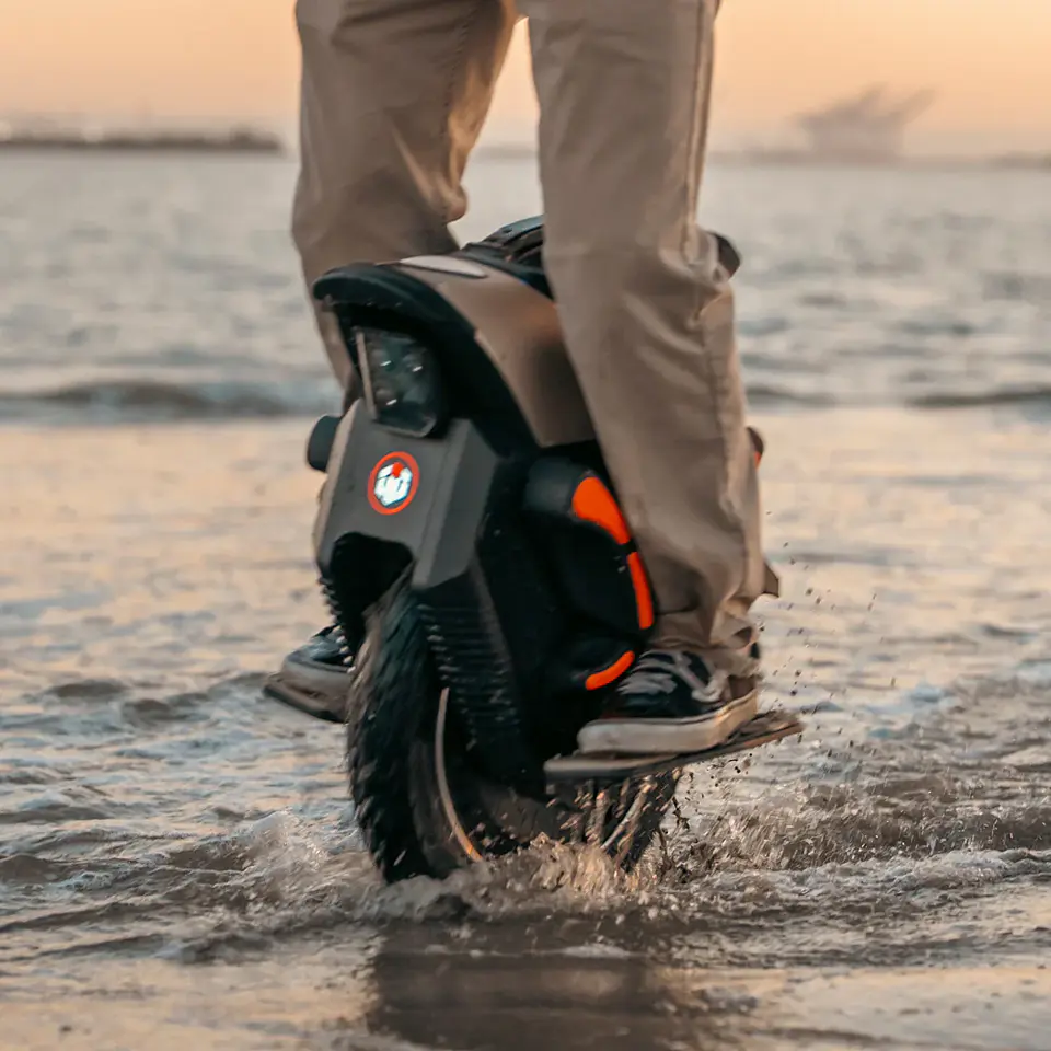 INMOTION V12S 6