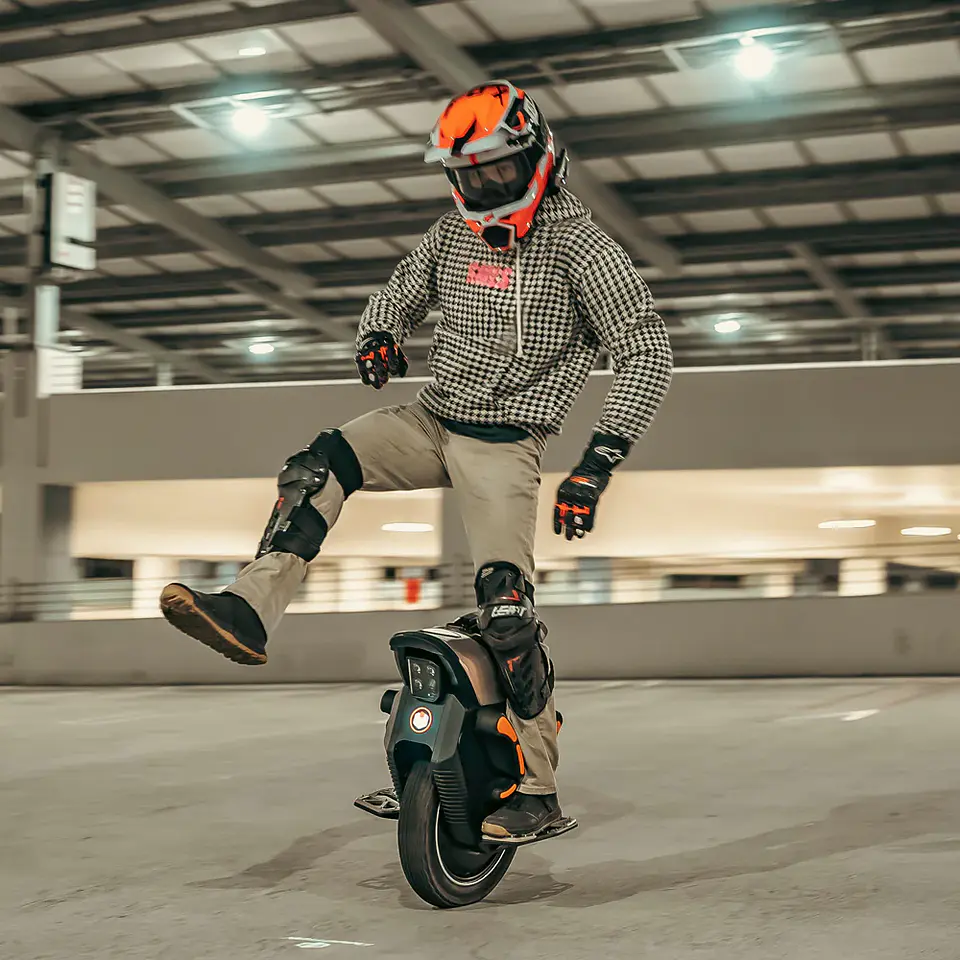 INMOTION V12S 13