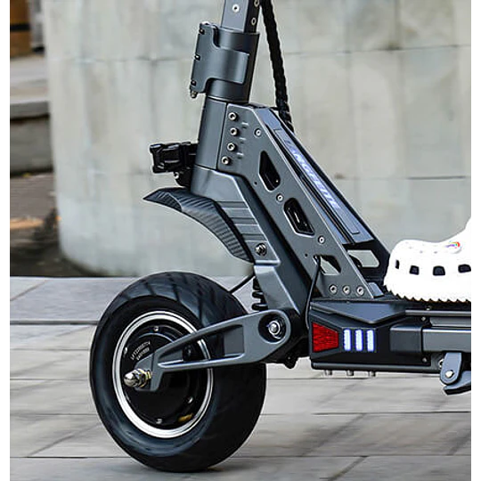 C5 Three Wheeled - Image 2