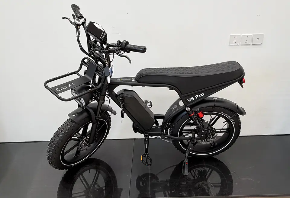 V8 PRO MAX / Doble batería + cargador extra 5