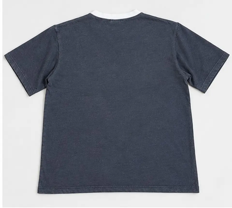 Camisa adidas. Manga corta L 2