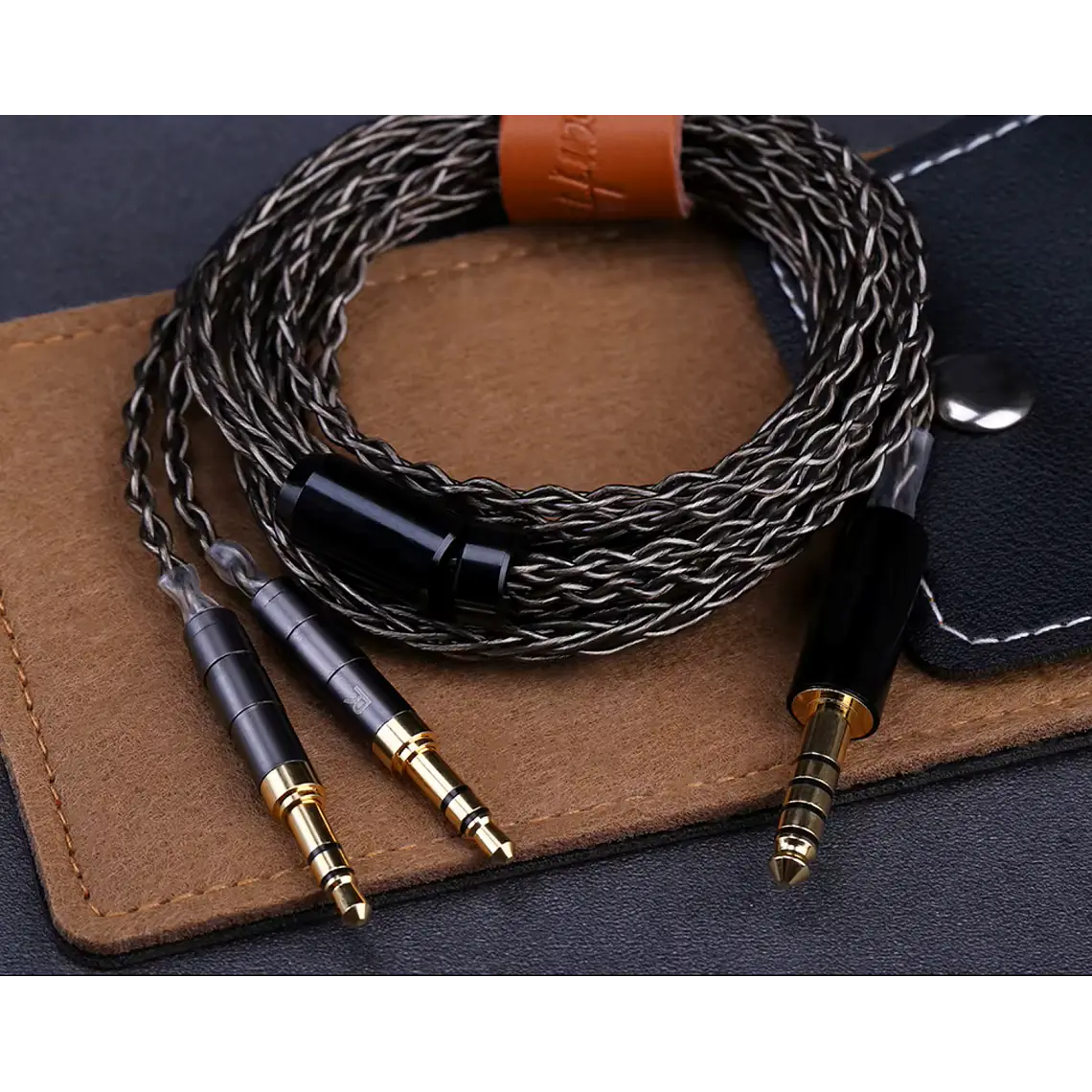 Cable Auriculares Audifonos OPENHEART 8 Nucleos Balanceado 3,5mm a 3,5mm – 1,4 metros 2