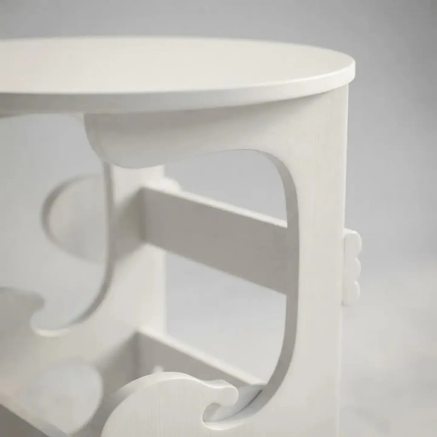Mesa Auxiliar Redonda De Madera Con Revistero Y Organizador Blanco 2
