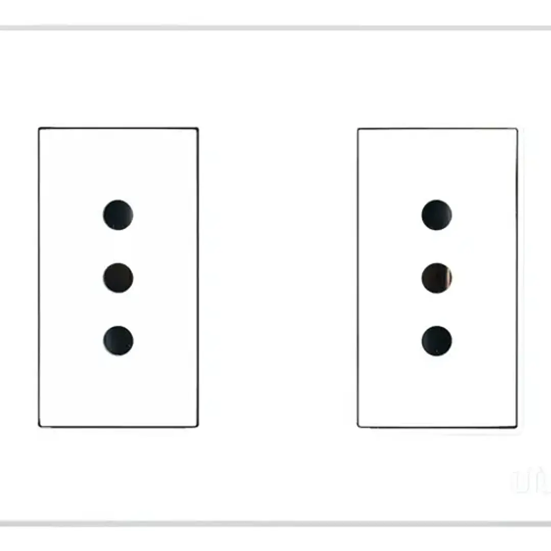 Enchufe Doble 10A PC Blanco UyusTools 1