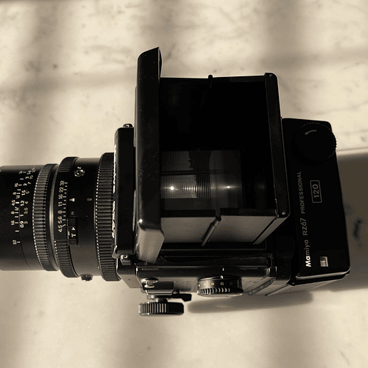 Mamiya RZ67 + Lente ULD Mamiya M 50mm f4.5 7