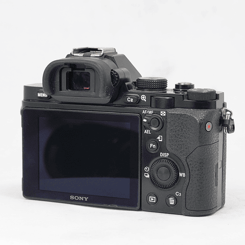 Sony a7 + lente OSS FE 28-70mm f/3.5-5.6