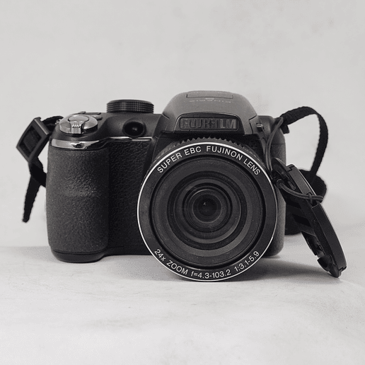 Cámara digital FUJIFILM FinePix S3200 -  Usado 2