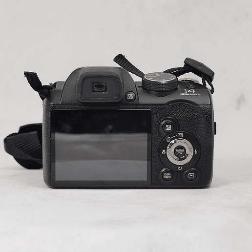 Cámara digital FUJIFILM FinePix S3200 -  Usado 4