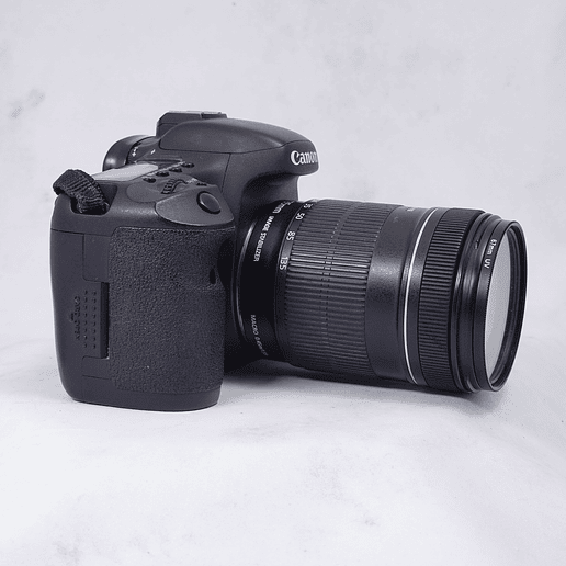 Canon EOS 7D DSLR + Lente 18-135mm Kit - Usado  3