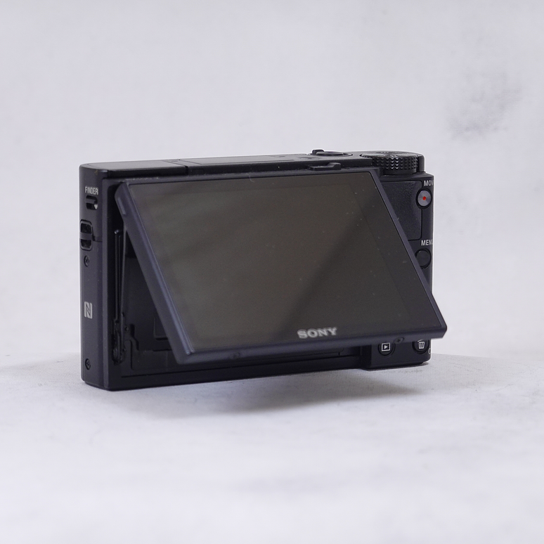 Sony Cyber-shot DSC-RX100 VA -  Usada II 3