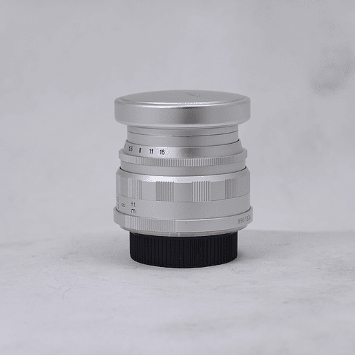 Voigtlander LTM 35mm f1.7 Ultron Silver - Usado 3