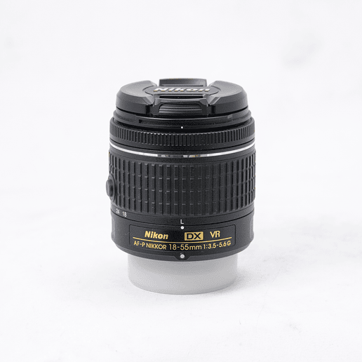 Nikon AF-P DX NIKKOR 18-55mm f/3.5-5.6 G VR - Usado 2