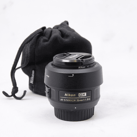 Nikon AF-S DX NIKKOR 35mm f/1.8G - Usado