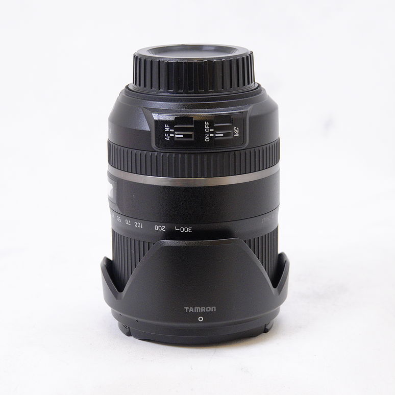 Tamron 16-300mm f3.5-6.3 DiII Piezo Drive VC - Usado 5