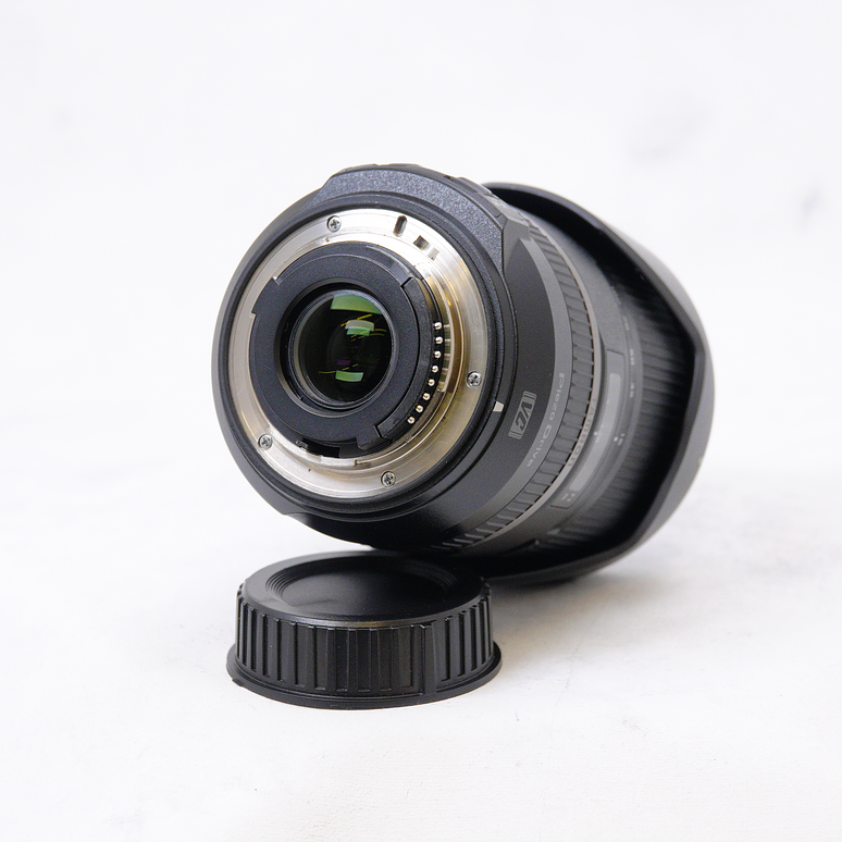 Tamron 16-300mm f3.5-6.3 DiII Piezo Drive VC - Usado 4