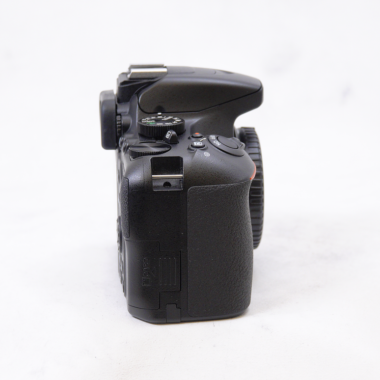 Nikon D3500 DSLR Cuerpo - Usado 4