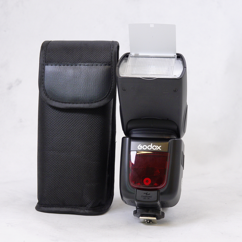 Godox TT685N TTL Flash para Nikon - Usado 9