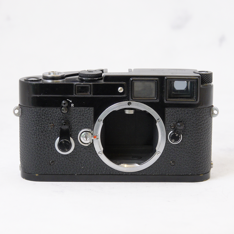 Leica M3 (Body Black) + Estuche Leitz - Usado